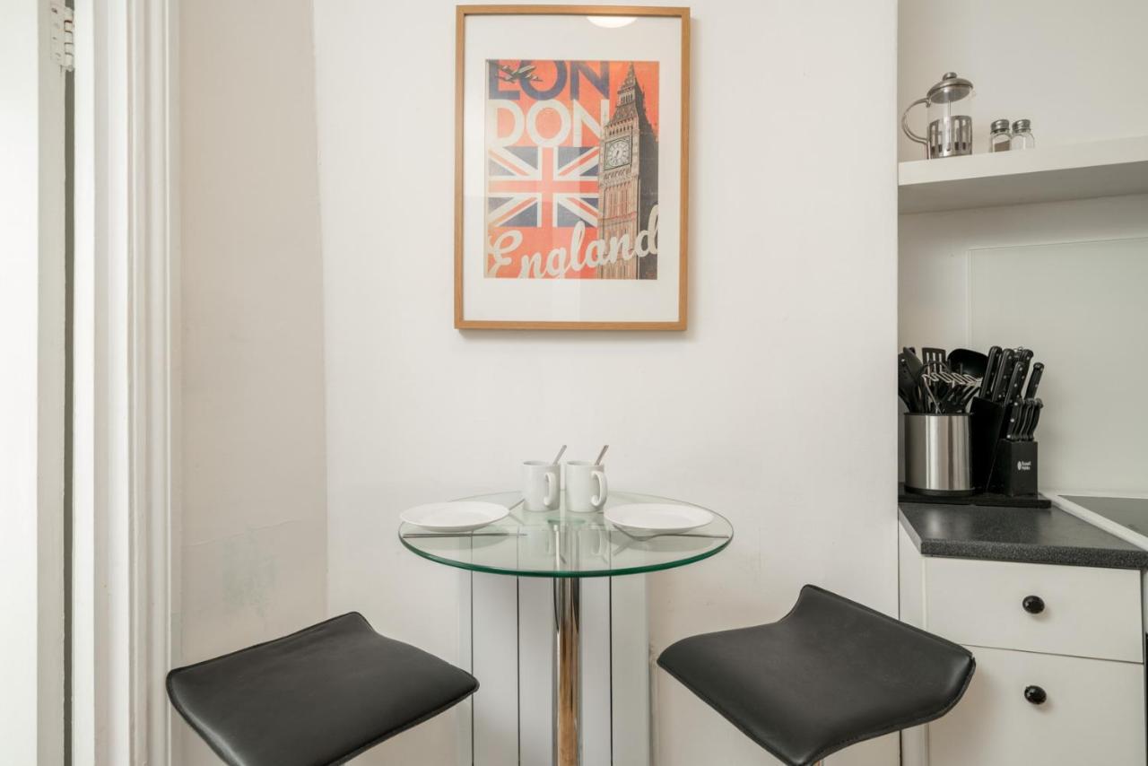 Soho & Covent Garden Apartment, Sleeps 3 Λονδίνο Εξωτερικό φωτογραφία