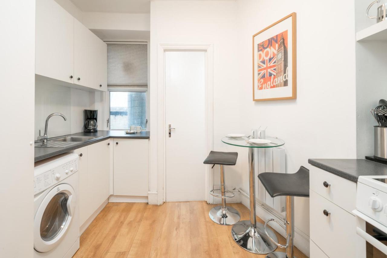 Soho & Covent Garden Apartment, Sleeps 3 Λονδίνο Εξωτερικό φωτογραφία